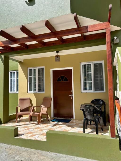 Hidden Zen 108 With Rental Vehicle Access Castries Exterior photo